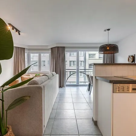 Tastefully Decorated With Sea View * Ostenda