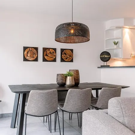 Tastefully Decorated With Sea View Appartamento