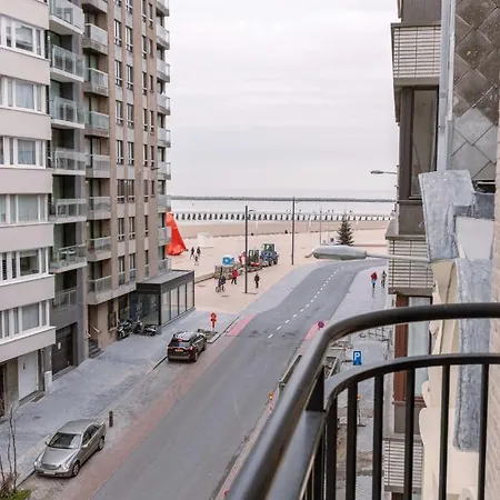 Tastefully Decorated With Sea View *